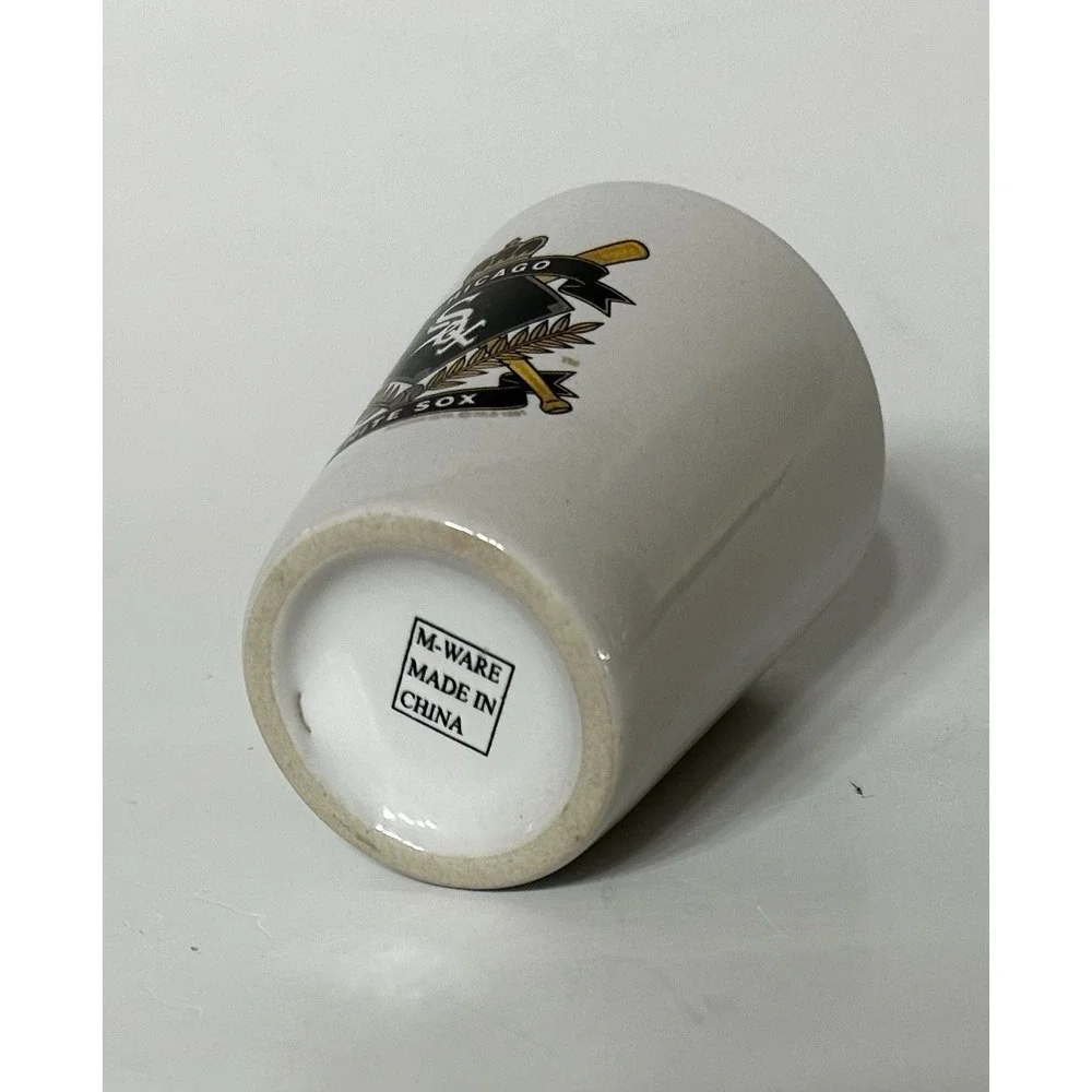 Chicago White Sox Ceramic Shot Glass White Black Gold M-Ware MLB Sports Souvenir